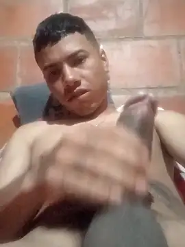 Snapshot of eldelmienbrogrueso chatting on October 15, 2025, 11:24 pm eldelmienbrogrueso online show from October 15, 2025, 11:24 pm