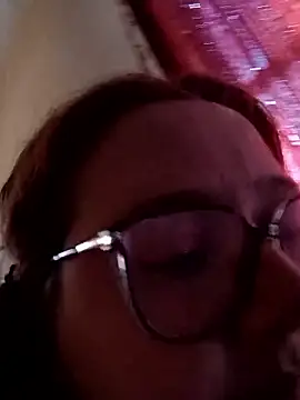 Snapshot of XEmoxkittyx chatting on February 8, 2026, 7:00 pm XEmoxkittyx online show from February 8, 2026, 7:00 pm