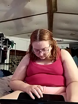 Snapshot of XEmoxkittyx chatting on February 22, 2026, 5:47 pm XEmoxkittyx online show from February 22, 2026, 5:47 pm