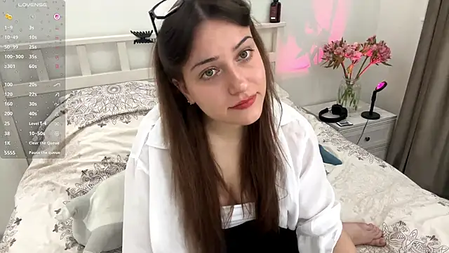 Snapshot of RachaelJuntunen chatting on September 27, 2025, 6:52 am RachaelJuntunen online show from September 27, 2025, 6:52 am
