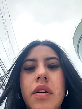 Victoria alson online show from September 8, 2025, 3:33 pm