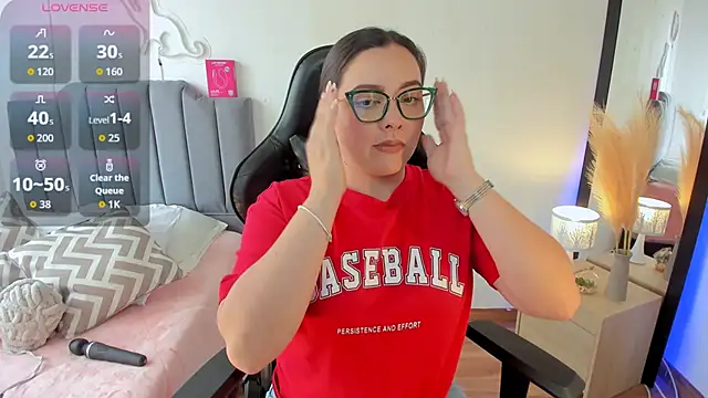 amaia monet online show from April 7, 2026, 7:04 pm