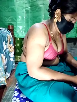 Snapshot of Mistompa24 chatting on May 3, 2026, 5:16 pm Mistompa24 online show from May 3, 2026, 5:16 pm