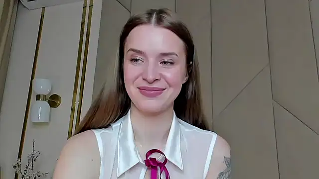 Snapshot of Touch_me chatting on April 9, 2026, 4:24 pm Touch me online show from April 9, 2026, 4:24 pm