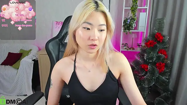 Aisi 18 online show from December 22, 2025, 1:06 am