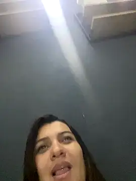 Snapshot of Madyson94 chatting on December 1, 2025, 11:44 am Madyson94 online show from December 1, 2025, 11:44 am