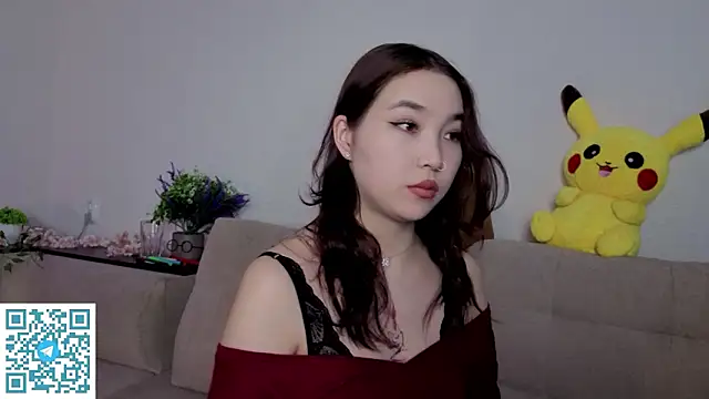 ColettaMejias online show from February 5, 2026, 8:15 pm