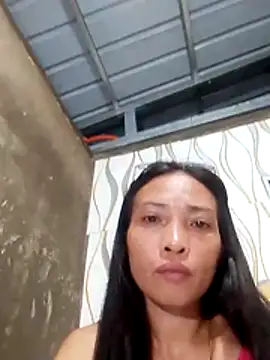 pinayhotii online show from February 13, 2026, 11:21 am