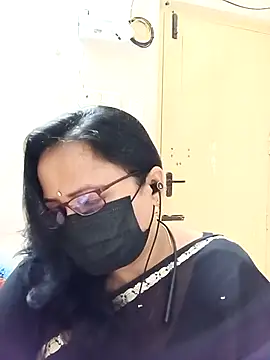 Snapshot of Ananya_flower chatting on October 15, 2025, 3:27 am Ananya flower online show from October 15, 2025, 3:27 am