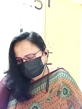 Snapshot of Ananya_flower chatting on October 15, 2025, 3:42 pm Ananya flower online show from October 15, 2025, 3:42 pm