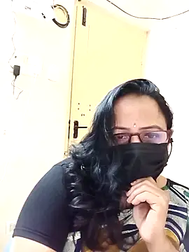 Snapshot of Ananya_flower chatting on November 18, 2025, 5:33 am Ananya flower online show from November 18, 2025, 5:33 am