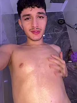 LiamMuller online show from April 14, 2026, 2:05 am