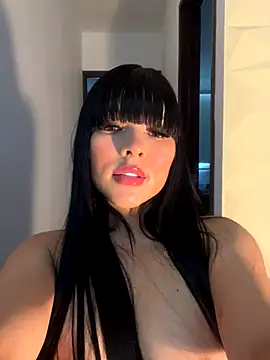 Snapshot of BrendaCrean chatting on September 25, 2025, 1:06 pm BrendaCrean online show from September 25, 2025, 1:06 pm