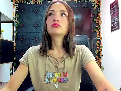 Snapshot of Tammy_Thompson_ chatting on February 26, 2026, 1:55 pm Tammy Thompson online show from February 26, 2026, 1:55 pm