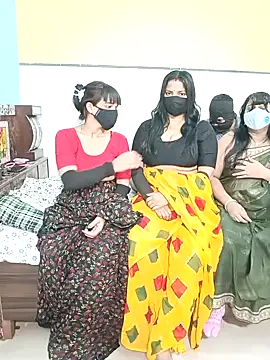 Hot modal online show from November 15, 2025, 5:17 pm