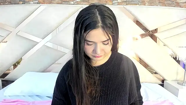 Valery Brand online show from October 4, 2025, 12:28 pm