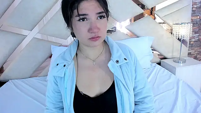 Valery Brand online show from September 24, 2025, 1:17 pm