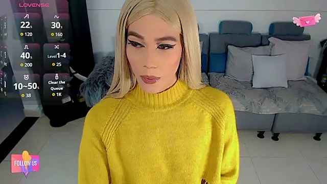 Snapshot of Anne_Zulb chatting on March 30, 2026, 12:01 am Anne Zulb online show from March 30, 2026, 12:01 am