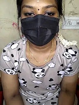 Snapshot of Tamil_Attitude_queen chatting on September 23, 2025, 7:32 pm Tamil Attitude queen online show from September 23, 2025, 7:32 pm