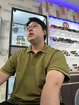 gayfucuxuc online show from September 25, 2025, 1:44 am