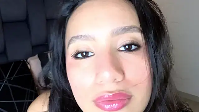 Calipso Parisi online show from February 27, 2026, 1:44 pm