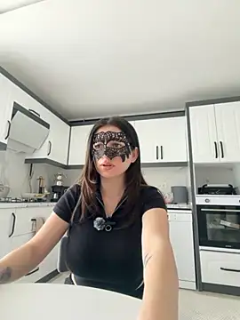 0gece0 online show from April 13, 2026, 9:13 am