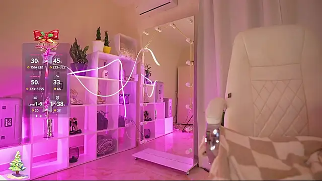 Opheliaxss online show from February 3, 2026, 8:14 pm