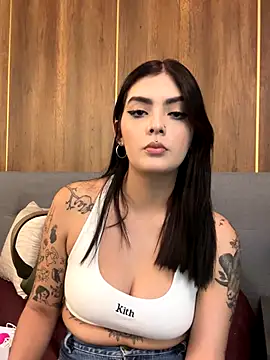 Snapshot of AliceRitter chatting on September 13, 2025, 6:52 pm AliceRitter online show from September 13, 2025, 6:52 pm