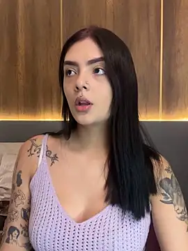 Snapshot of AliceRitter chatting on September 10, 2025, 5:45 pm AliceRitter online show from September 10, 2025, 5:45 pm