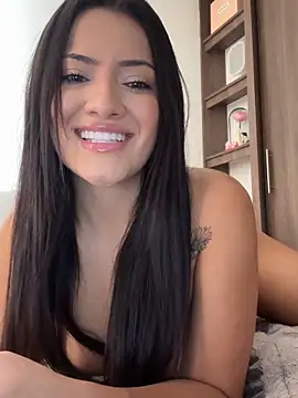 Snapshot of Lu090_ chatting on December 19, 2025, 6:10 pm Lu090 online show from December 19, 2025, 6:10 pm