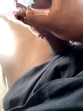 CreamyOff45 online show from September 15, 2025, 7:20 am