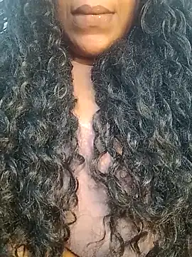 Snapshot of Kitana77 chatting on November 21, 2025, 4:22 am Kitana77 online show from November 21, 2025, 4:22 am