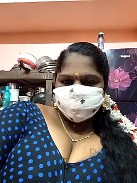 Snapshot of bakyasree143 chatting on April 6, 2026, 9:05 pm bakyasree143 online show from April 6, 2026, 9:05 pm