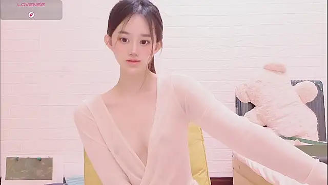 Snapshot of marina-cutegirll chatting on February 18, 2026, 3:37 am marina-cutegirll online show from February 18, 2026, 3:37 am