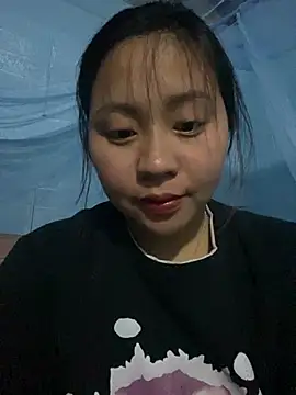 maianhcute online show from March 12, 2026, 1:48 pm