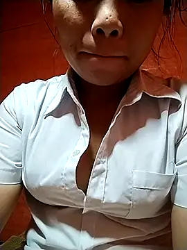 Snapshot of venu00 chatting on October 10, 2025, 12:50 pm venu00 online show from October 10, 2025, 12:50 pm