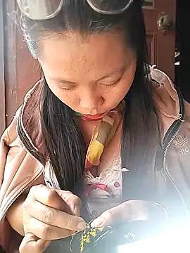 venu00 online show from February 26, 2026, 2:22 am