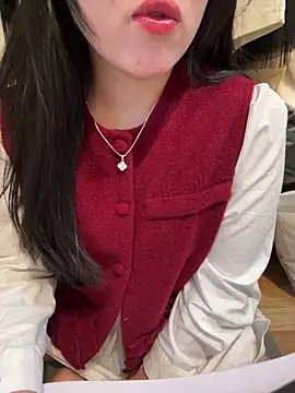 Snapshot of kem_2000 chatting on February 7, 2026, 12:35 pm kem 2000 online show from February 7, 2026, 12:35 pm