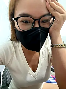 Snapshot of Zyzy009 chatting on October 10, 2025, 3:13 pm Zyzy009 online show from October 10, 2025, 3:13 pm