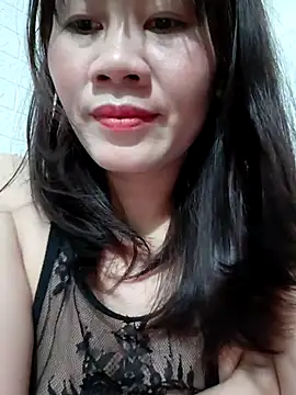 Snapshot of Singlemom69x chatting on July 7, 2026, 7:09 am Singlemom69x online show from July 7, 2026, 7:09 am