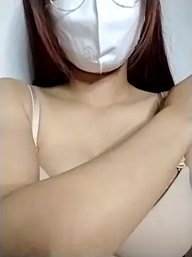 Snapshot of Minky69 chatting on January 17, 2026, 6:22 pm Minky69 online show from January 17, 2026, 6:22 pm