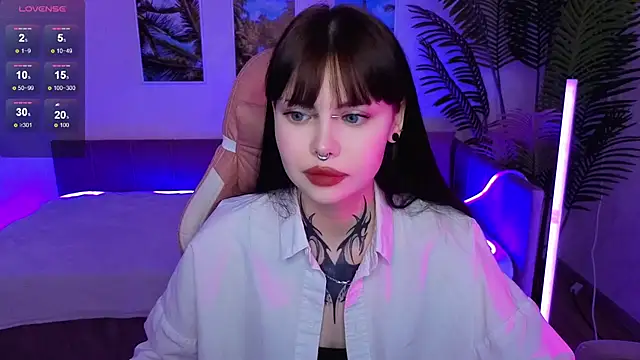 Snapshot of Morana_Batt chatting on October 17, 2025, 1:42 am Morana Batt online show from October 17, 2025, 1:42 am