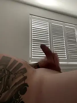 Snapshot of Craiggg85 chatting on February 9, 2026, 10:02 am Craiggg85 online show from February 9, 2026, 10:02 am