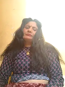 Snapshot of Rakhi99x chatting on April 8, 2026, 11:12 am Rakhi99x online show from April 8, 2026, 11:12 am