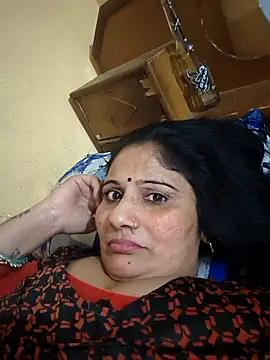 Snapshot of Rakhi99x chatting on April 15, 2026, 10:43 am Rakhi99x online show from April 15, 2026, 10:43 am