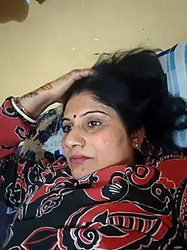 Snapshot of Rakhi99x chatting on April 19, 2026, 6:21 pm Rakhi99x online show from April 19, 2026, 6:21 pm