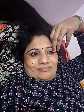 Snapshot of Rakhi99x chatting on May 8, 2026, 9:57 am Rakhi99x online show from May 8, 2026, 9:57 am
