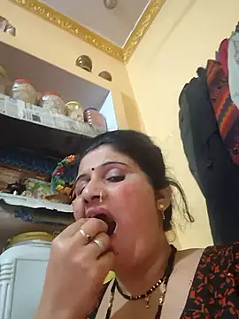 Snapshot of Rakhi99x chatting on March 27, 2026, 5:25 pm Rakhi99x online show from March 27, 2026, 5:25 pm