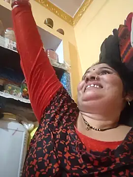 Snapshot of Rakhi99x chatting on March 28, 2026, 5:47 pm Rakhi99x online show from March 28, 2026, 5:47 pm