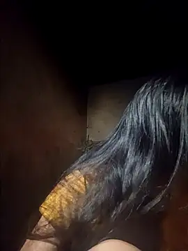 YAYAA-502 online show from September 25, 2025, 11:00 pm